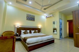 FabHotel The Glory - 1