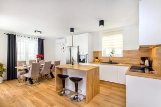 Holiday Home Lucia - Lozovac - 1