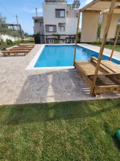 Beach house with garden - Anavissos - 0