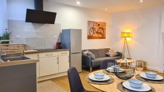 Magnifique appartement rénové plein centre-ville - Marmande - 2