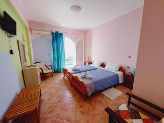 Leta apartments - Agios Georgios - 3
