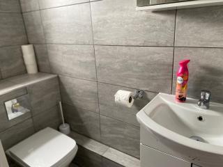 Limpenny Garden Flat - 5