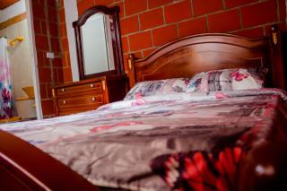 Hostal Familiar la Palma - Calima - 9