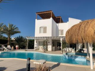 Snow White Villa - 0