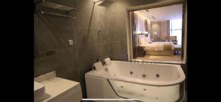 AL-BAIT AL-ABYAD servsed Apartments - 4