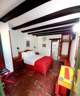 Hotel Mision Santa Barbara - 1