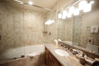 Deer Valley Two Bedroom Loft Suite with Easy Access to all Park City has to Offer condo - 2