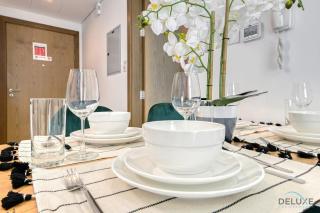 Urban 1BR at Binghatti Stars Dubai Silicon Oasis by Deluxe Holiday Homes - Dubai - 8