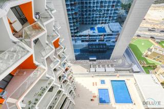 Urban 1BR at Binghatti Stars Dubai Silicon Oasis by Deluxe Holiday Homes - Dubai - 3