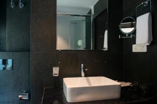 Ramada by Wyndham Gangtok Hotel & Casino Golden - Gangtok - 1