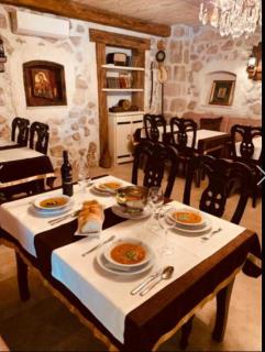 Hotel S Family Jovicevic - Rijeka Crnojevića - 5