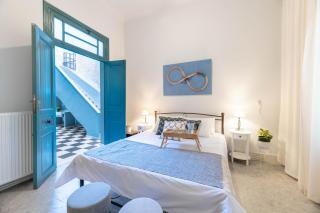 Petralona's Green House - 6