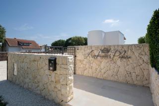 Andresita`s Palace State-of-the-art Tropical Villa - 2