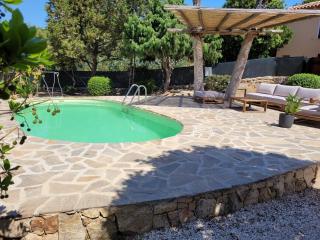 DELIGHTFUL COTTAGE WITH POOL - Monte Petrosu - 4
