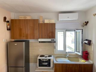 Wine & Olive Studio - Gerakini - 2