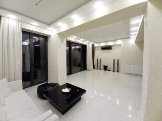 Royal Apartment - Tbilisi - 1