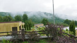 West Wood ApartHotel - Knyagynya - 5
