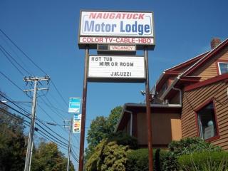 Naugatuck Motor Lodge - 0