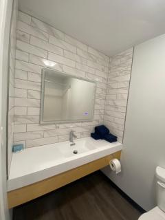 Mountain View Motel - 2