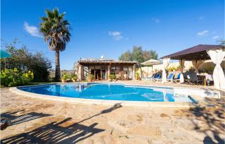 Amazing Home In Sineu - Sineu - 0
