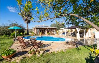 Amazing Home In Sineu - Sineu - 3