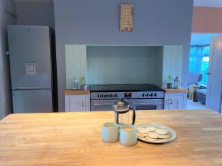 Large House On Farm With Own Heated Pool, As Seen On BBC TV - Cullompton - 1