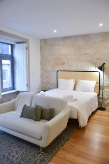 Lindo apartamento em zona central, Batalha - Porto - APT L - 0