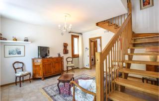 2 Bedroom Gorgeous Home In Montemerlo - 2