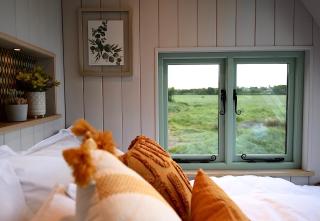 Luxury Retreat 30mins Taxi Ride From West London - 3