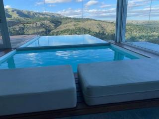 La Cumbrecita ,Casona super Lujo . - 1