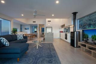 Coolum Beach Holiday House - Coolum Beach - 4
