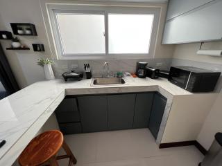 Fully equipped and furnished apartment and office - - 5