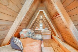Sisters Beach Retreat - Meredith Lodging - Cloverdale - 1