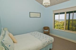 Bennetts Beach House - 2