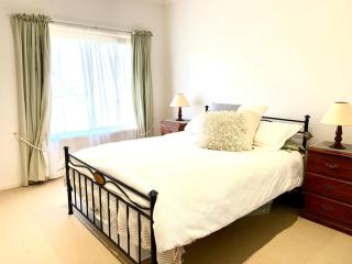 Sunset Ocean Views Esplanade 5 BR Sleeps 10 - Sellicks Beach - 5