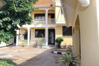 Prax suits - Kampala - 0