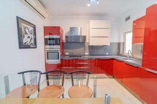 Amazing views of Spinola Bay in Heart of StJulians-hosted by Sweetstay - St Julian's - 1