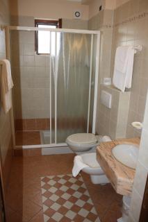 Albergo Ristorante Punta Dell'Est - Clusane sul Lago - 7