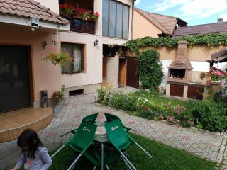 Casa Nicoladis - Zărneşti - 8