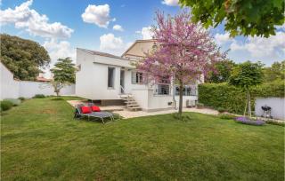 Beautiful Home In Stinjan With Kitchen - 8