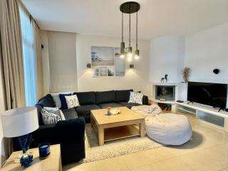Private seaview villa in BlackSeaRama - 1st line - Balchik - 5