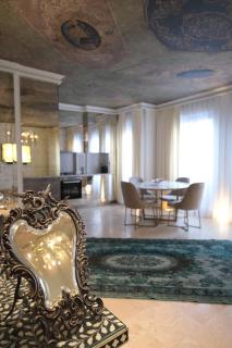 AB Residences -Cihangir Luxury Antique Apartment - 1