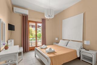 Dimitra's Studios - 7
