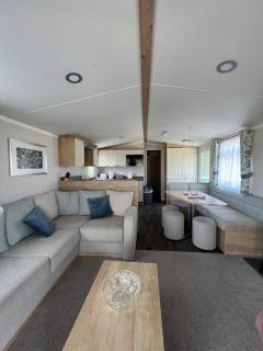 Sunnycott Caravan Park - 6