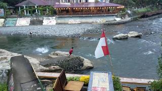 Fun Family Guest House n Jungle Tour - Bukit Lawang - 0