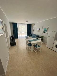 TM Panorama Beach Apartments - 9