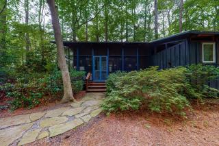 Middlesex Beach -- 9 Errett - 9