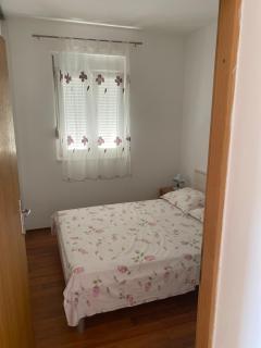 Apartments Mladenka 20m from marina! - Sukošan - 9