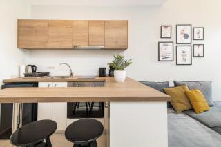 Bright & elegant loft suite in the city center - 1