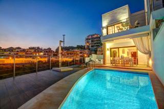 Villa Amura Sea View by Villa Plus - Torrox Costa - 2
